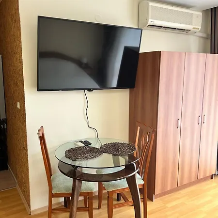 Green Fort Apartments アパート サニービーチ